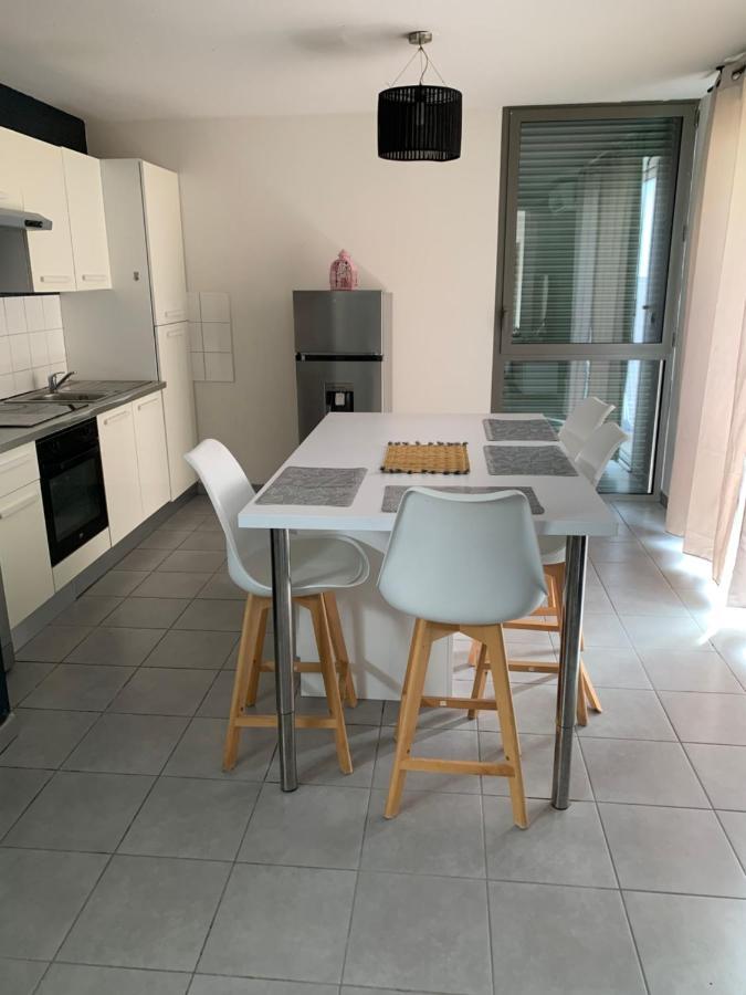 Superbe appartement sans vis à vis avec terrasse Tolosa Esterno foto