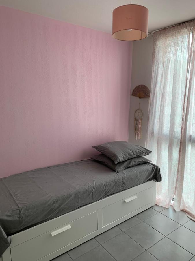 Superbe appartement sans vis à vis avec terrasse Tolosa Esterno foto