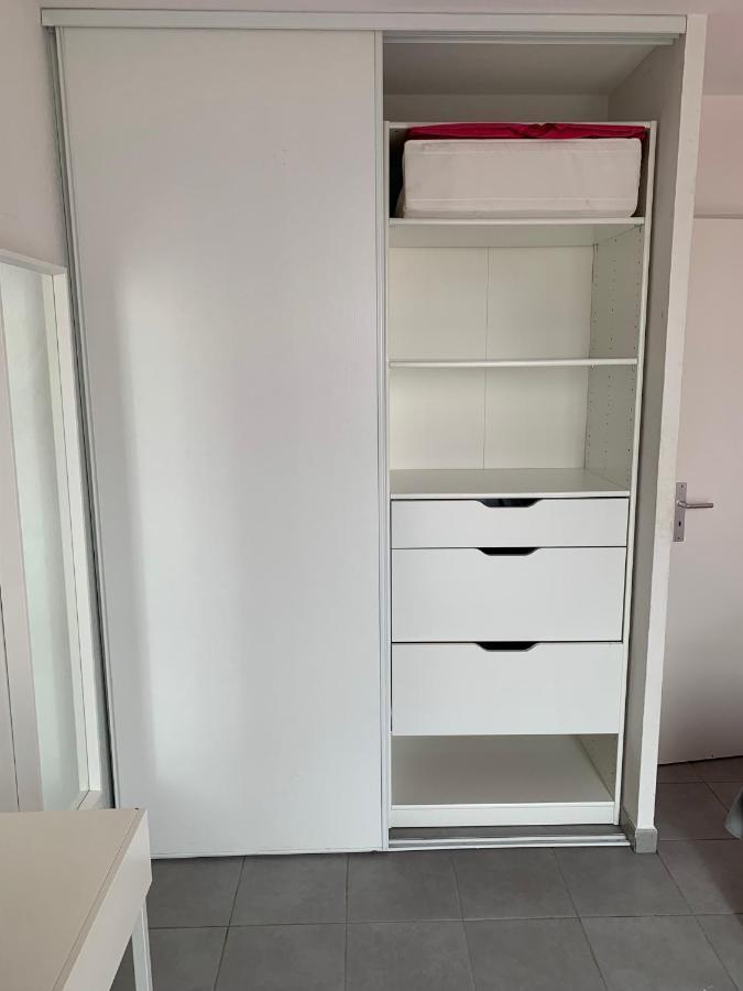 Superbe appartement sans vis à vis avec terrasse Tolosa Esterno foto
